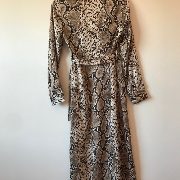 Snakeskin Wrap Dress - Picture 5 of 5